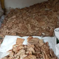 ضایعات و فلزات و نان خشک