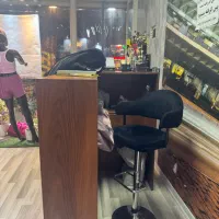 فروش رگال و چوبکار و میز درجه یک تمیز