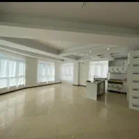 200متر  /  سند اداری  /  شمال جردن  /  3پارکینگ