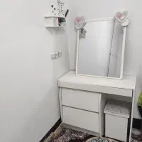 اینه و کنسول و میز ارایش