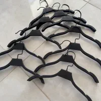 چوب لباسی پلاستیکی