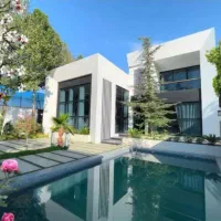 ویلا-مدرن-استخردار-250متری-شهرکی