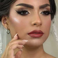 میکاپ و شینیون،بافت ،رنگ و لایت در بم