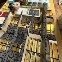 پنکک لاکچری کوین