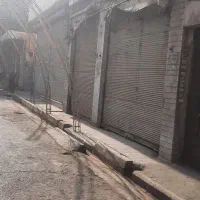 مغازه ۳۲ متر با۲۴ متر زیر زمین با ملکیت سند تک برگ