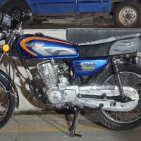 موتور زمرد کویر سیلندر بزرگ فابریک کارخانه