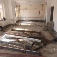 کارگر تخریب کنده کاری بنایی شفته ریزی سیمانکار
