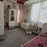 تخت و دراور نوجوان همراه با تشک رویا بونل در حد نو