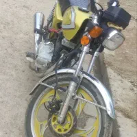 موتور سیکلت ۲۰۰ شباب