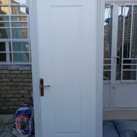 درب سرویس و اتاق خواب