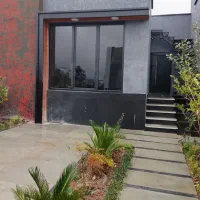 ویلا-روف-دار-شیک-منطقه-برند