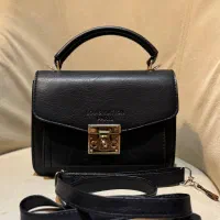 تعدادی کیف زنانه