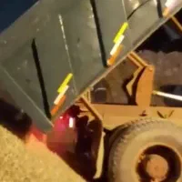 شن ماسه با نازلترین قیمت و بهترین کیفیت|خدمات حمل و نقل|جیرفت, |دیوار