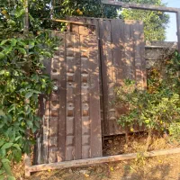 درب حیاط اماده نصب