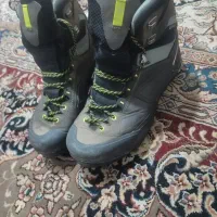 کفش سالومون