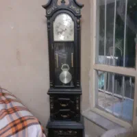 یک عدد ساعت فهوه ای در حد نو یک متری|ساعت دیواری و تزئینی|بروجرد, |دیوار