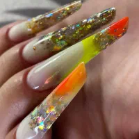 کاشت وترمیم ناخن،آف50%،آموزش کاشت ناخن بە سبک روسی