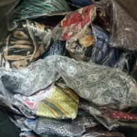 کراوات|لباس|شاهینشهر, خانه کارگر|دیوار