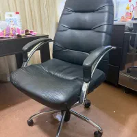 صندلی مدیریت نیلپر