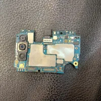 برد A50 دست نخورده جعبه و انتقال دارد