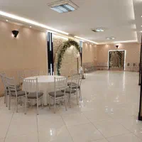 اجاره باغ با سالن بزرگ|اجارهٔ کوتاه‌مدت ویلا و باغ|مشهد, توس (بلوار توس)|دیوار
