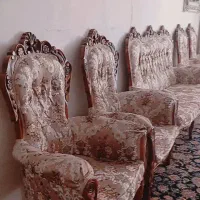 مبل، مبل سلطنتی، میز نهار خوری