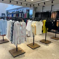 رگال و مانکن|فروشگاه و مغازه|بندر انزلی, گلسرخ|دیوار