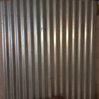 پلیت فلزی و کنسول بازی فلزی