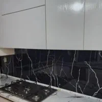 نصب بین کابینتی چسبی