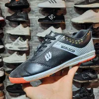 کفش ورزشی پسرانه ومردانه استوک ریزچمن مصنوعی۳۰تا۴۵|کیف، کفش، کمربند|اصفهان, قلعه طبره|دیوار