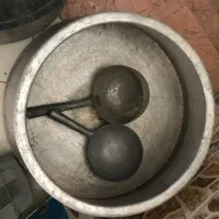 دیگ مسی قدیمی|کلکسیون اشیاء عتیقه|کرج, مهرویلا شمالی|دیوار