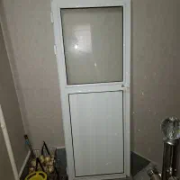 دو عدد درب آلومینیوم بدون چهار چوب