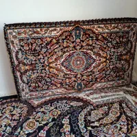 قالی و پشتی