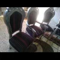 مبل سلطنتی پارچه و چوب ۹نفره با میز وسط