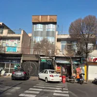 ملک با سه واحد مسکونی و یک باب مغازه سند تک برگ