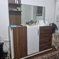 میز آرایش میز‌تحریر تخت یه نفره و میز تلوزیون