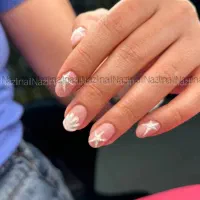 کاشت ناخن|خدمات آرایشگری و زیبایی|سنندج, |دیوار