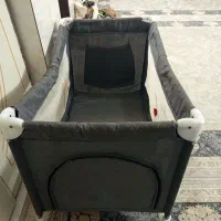 تخت پارک برند فیلیپس|تخت و صندلی بچه|قم, قلعه عموحسین|دیوار