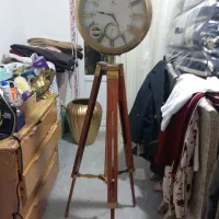 ساعت ایستاده