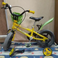 دوچرخه کودک|دوچرخه، اسکیت، اسکوتر|اندیشه, اندیشه فاز ۳|دیوار