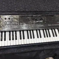 کیبورد رولند Ea7 Roland در حد آکبند معاوضه با korg