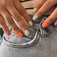 فراخوان آموزش ناخن بامدرک واستخدام 980 تومان|استخدام درمانی، زیبایی، بهداشتی|کرج, جهانشهر|دیوار