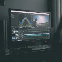 تدوینگر ویدیو هستم