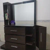 آینه ومیز آرایش