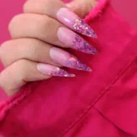 مدل  جهت کاشت و ترمیم ناخن