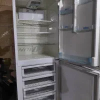 یخچال 30 فوت کاملا سالم