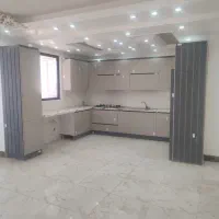 آپارتمان ۱۶۰ متری/۳ خوابه/فول امکانات/شهرک زیتون