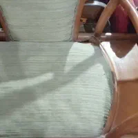 یک عدد میز صندلی سرهم به فروش میرسد