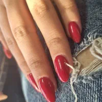 ناخنکار (خدمات و آموزش تخصصی ناخن)