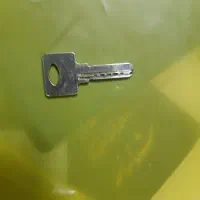 دوتا کلید خونه گم کردم